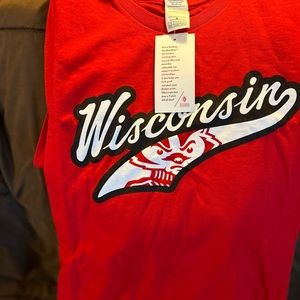 Wisconsin Red Shirt 13th Edition, 2 XL